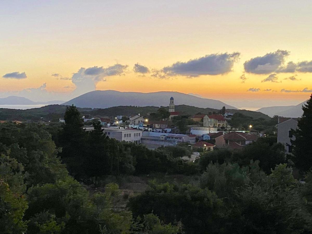 Vervekis Apartments Fiskardo Bagian luar foto
