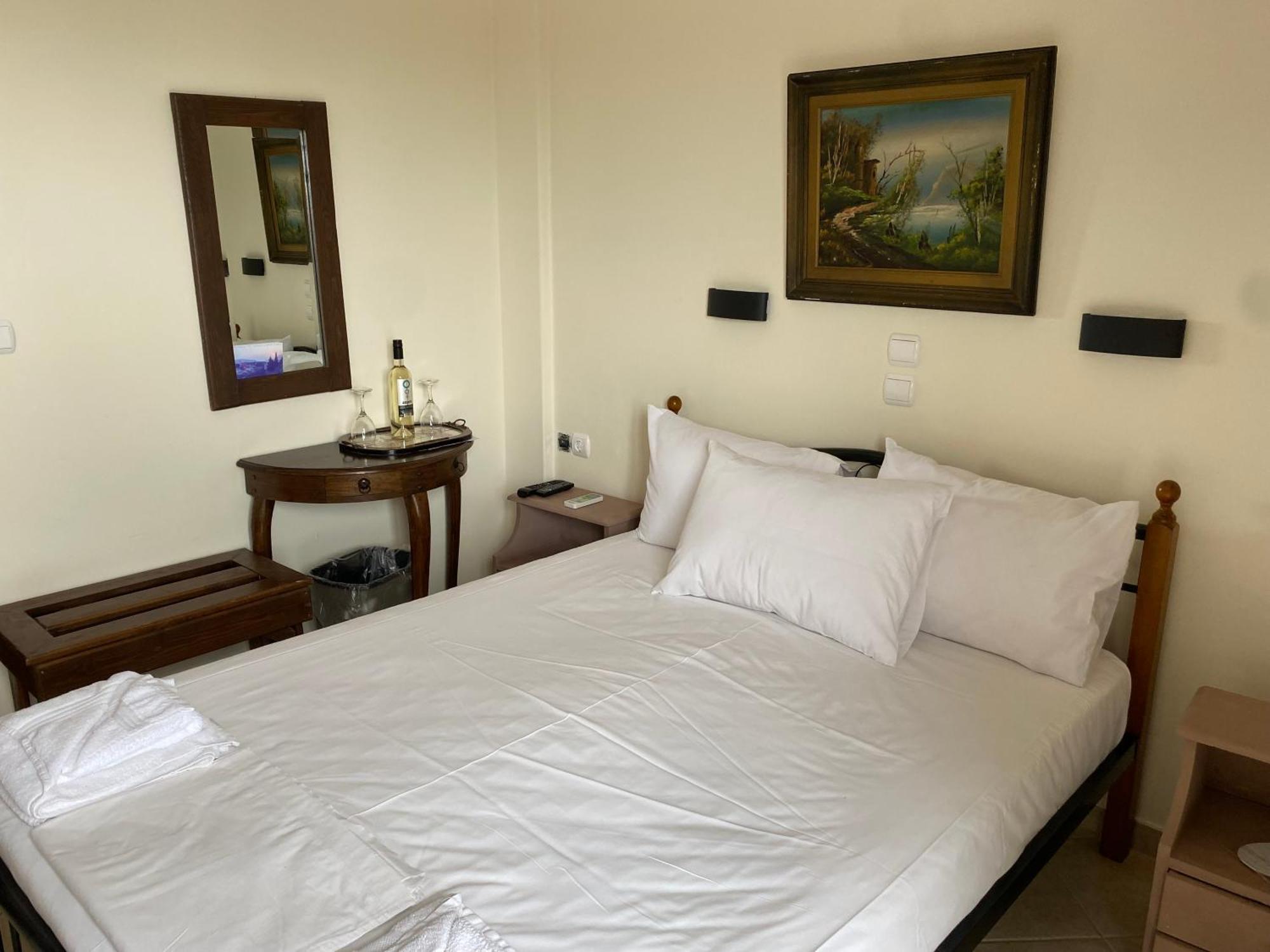 Vervekis Apartments Fiskardo Bagian luar foto