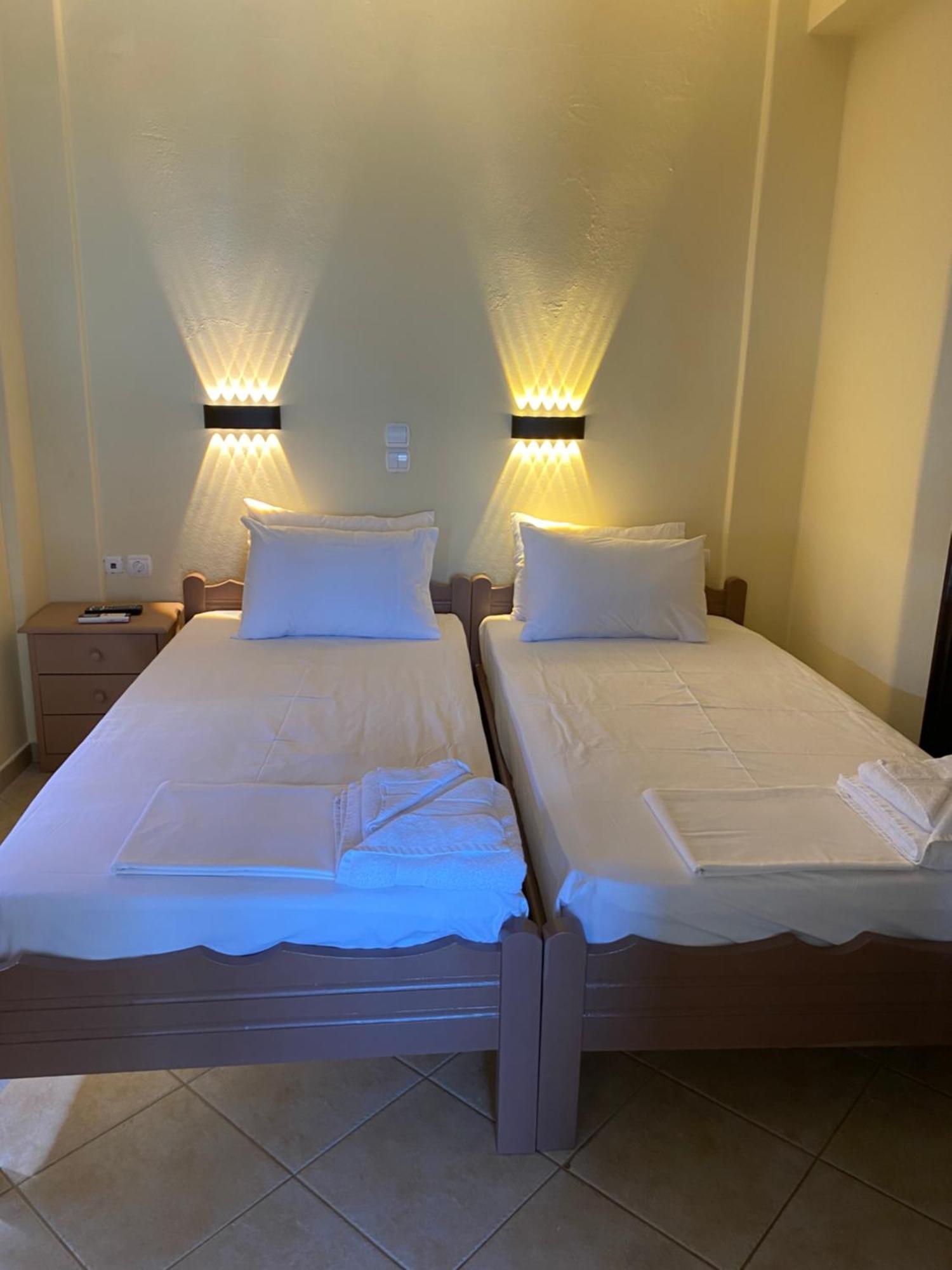 Vervekis Apartments Fiskardo Bagian luar foto