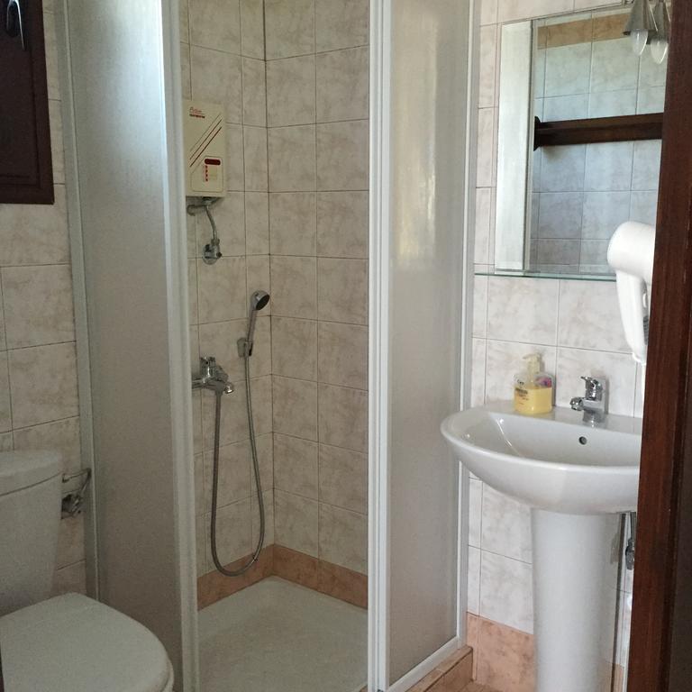 Vervekis Apartments Fiskardo Bagian luar foto