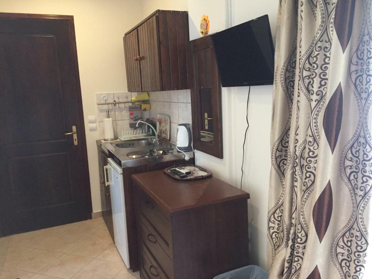 Vervekis Apartments Fiskardo Bagian luar foto